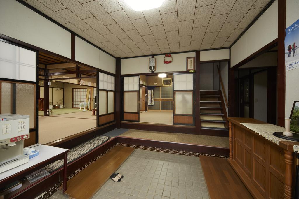 Nashikisou Hotel Тойока Екстериор снимка